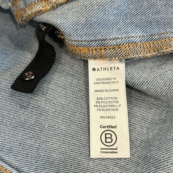 Athleta Double Time Denim Jacket Women’s Small - Picture 10 of 16